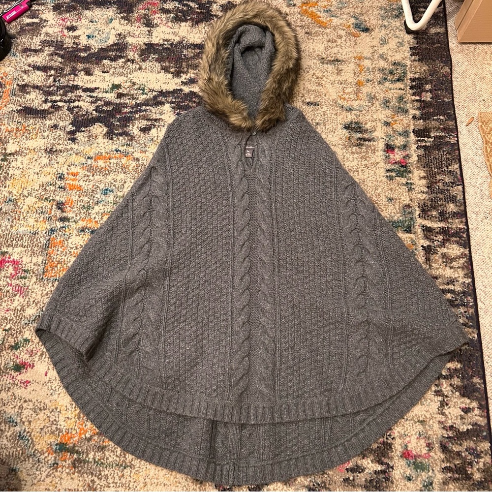 Eddie Bauer Cable Fable Knit Poncho Lamb’s Wool Faux Fur Sweater Women’s XL/2XL